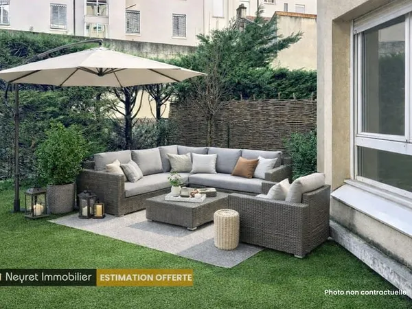 LYON 7 au coeur de Jean-Macé T2, avec jardin privatif de 40 m2.