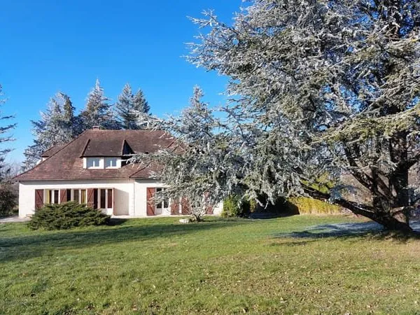 Maison 200m² habitables sur terrain de 6000m²