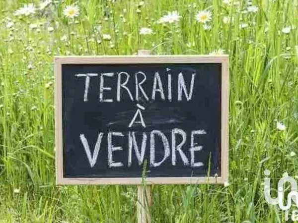 Terrain 1500 m²