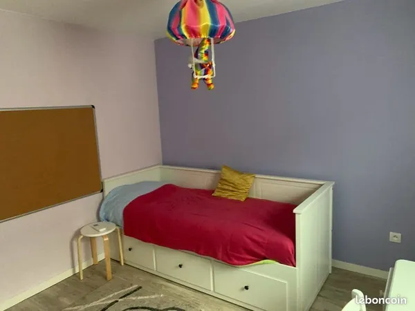 Chambre climatisée en villa Blagnac