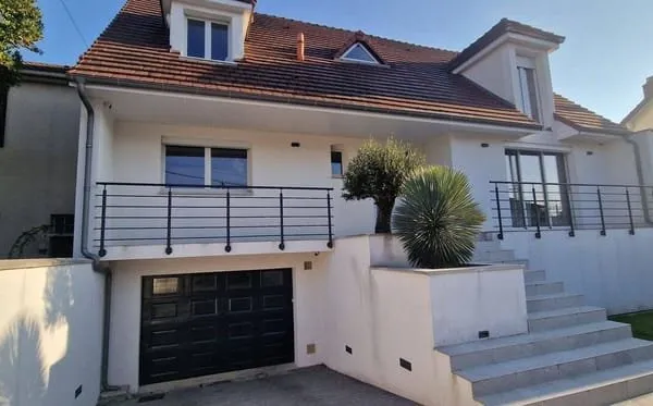 Maison 7 pièces 145 m²