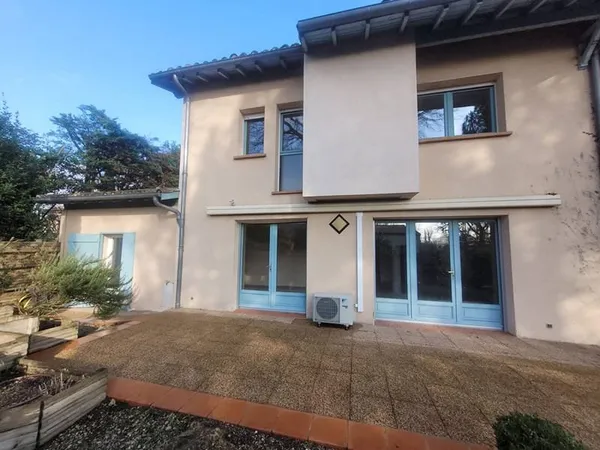 Maison 5 pièces 147 m²