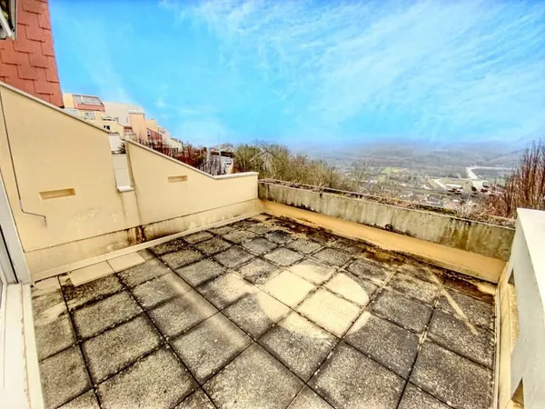 URGENT - TALANT : Appartement de Type 3 avec Terrasse - Gara