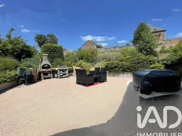 Maison 5 pièces 150 m²