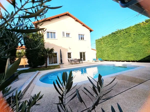 Maison de caractère
