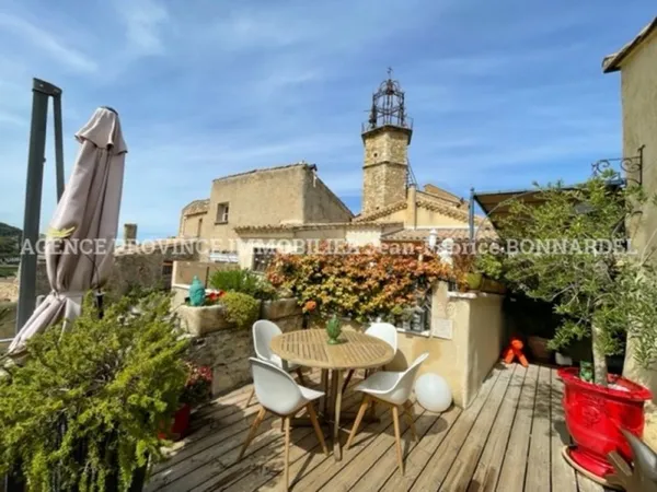 Maison 8 pièces 170 m²