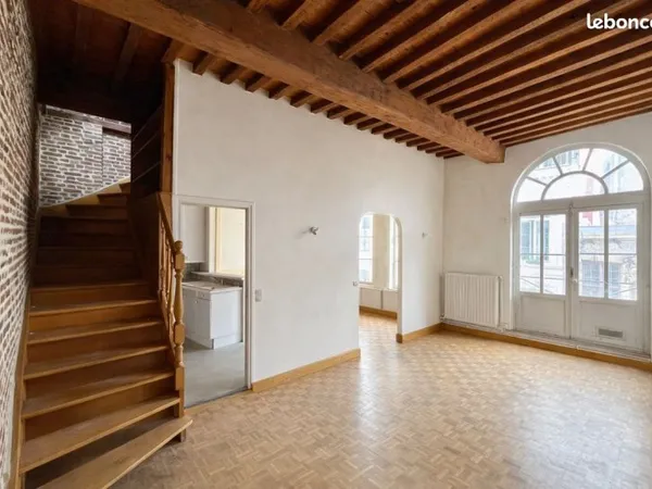 Hypercentre Lille (Grand Place) - appartement T3 Duplex - Offre rare