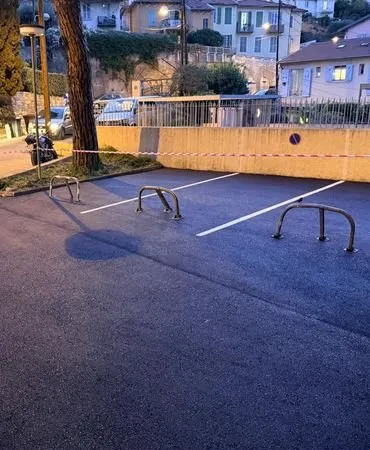 Location place parking