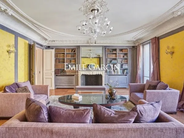A vendre - Appartement - Paris - 75008 - Triangle d'or