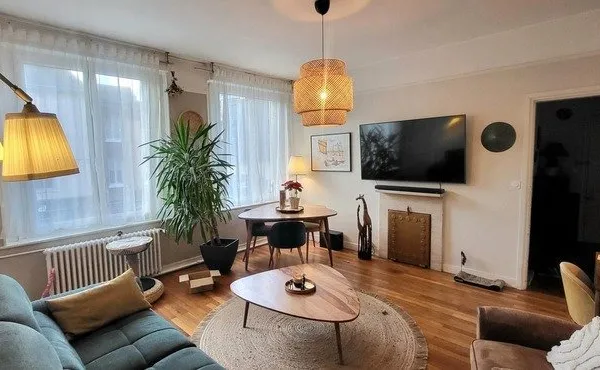 Rouen proche clinique de l'Europe : Superbe Appt 92 m² - 1er E - 3 Ch - PK ext facile ... Opportunit