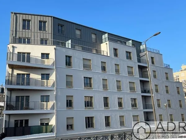 Stationnement Location Rosny-sous-Bois   100€