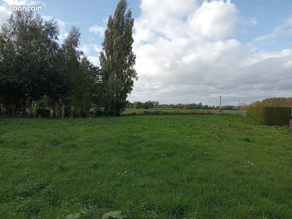 Terrain 1600m2 prox lille a Lorgies , les weppes