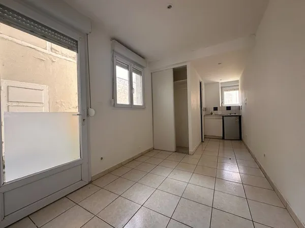 À vendre - locaux de 13.25 m² à Lunéville