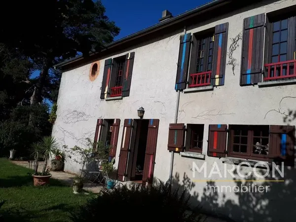 MAISON ARTISTIQUE
