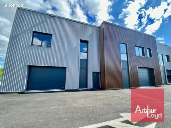 Local d'activité 188 m²