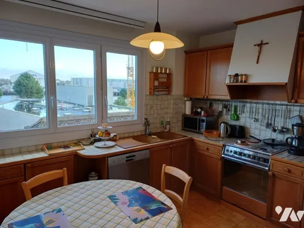 Appartement 5 pièces 102 m²