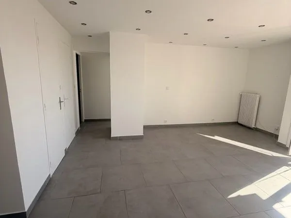 Appartement T3/T4 Vitrolles 66 m²