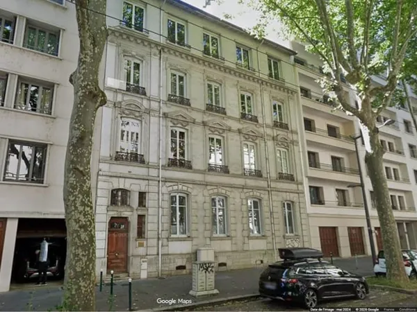 Appartement 5 pièces 167 m²