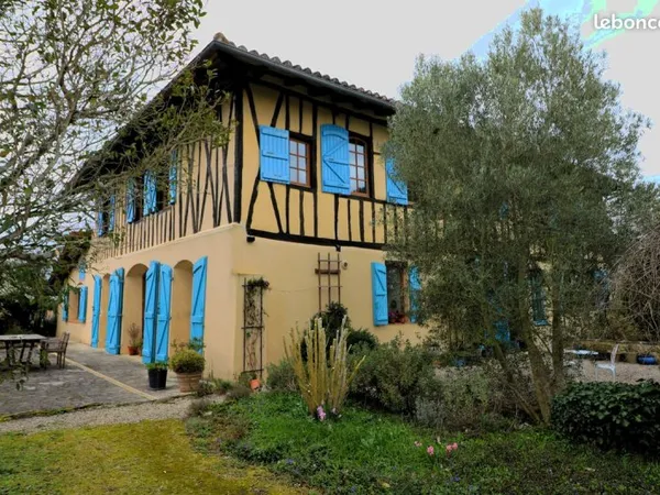 Propriété 8 pièces 346 m²