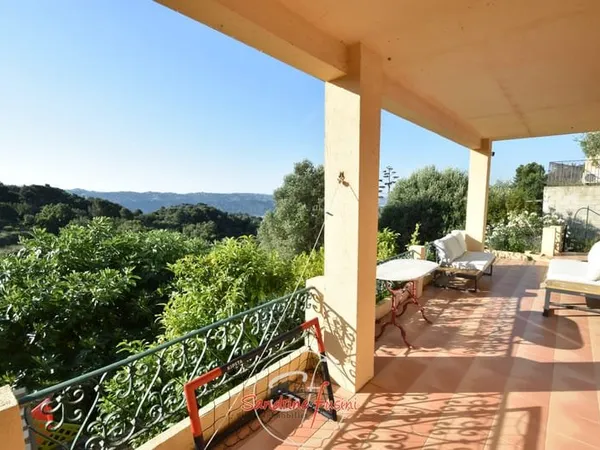 Belle villa 4 pièces en position dominante avec vue dégagée