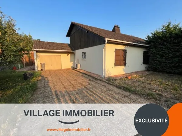 Maison T5 mitoyenne avec jardin privatif