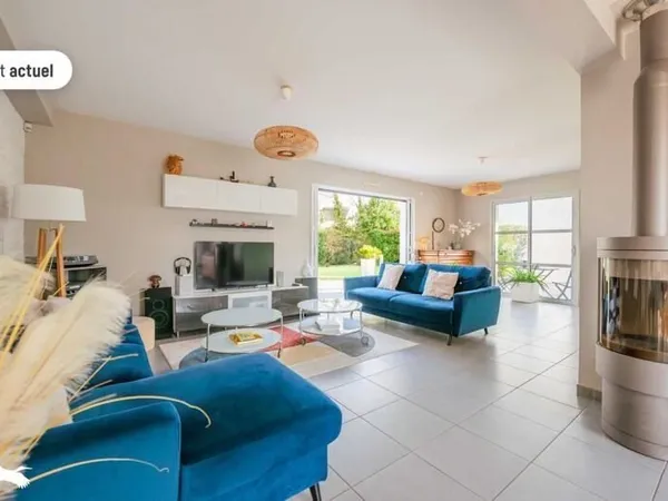 Contemporaine de 6 pièces principales