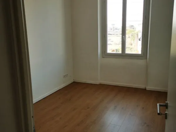 Appartement T2 en location a st jory