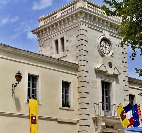 Proche centre village