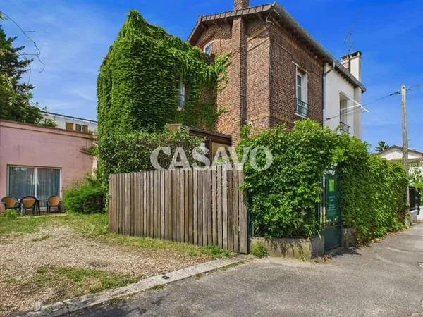 Vente Maison 6 pièces de 143m² - 95600 Eaubonne