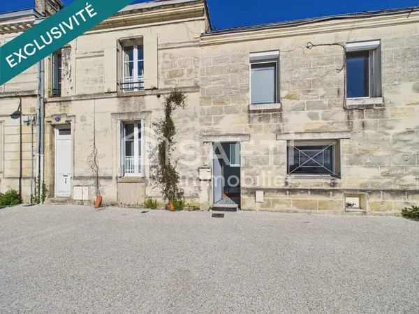 Jolie Maison individuelle, 2 terrasses, 2 chambres.