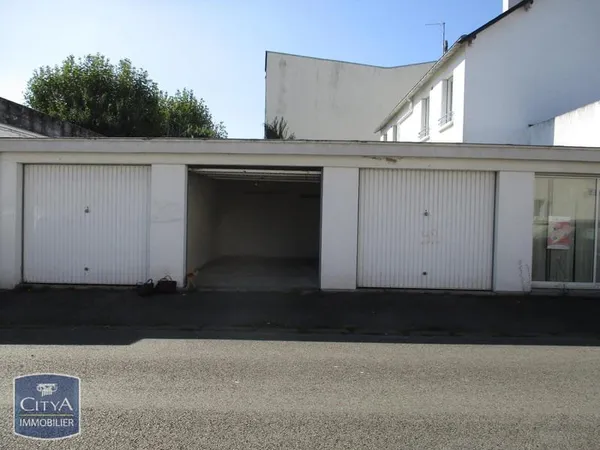 Stationnement Location Saint-Nazaire   95€