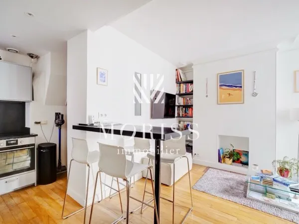Loue appartement de41m à Abbesses - Paris 18ème