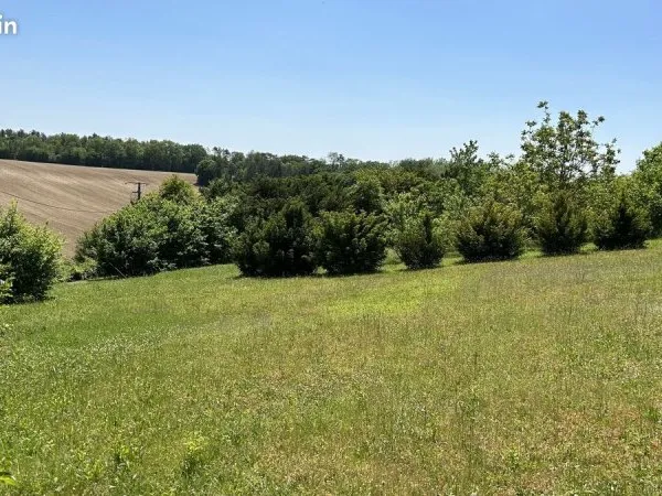 Terrain 1500 m² LA CHARITE SUR LOIRE