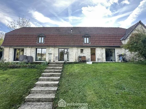 Maison 8 pièces 210 m²