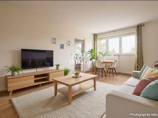 BAGNEUX - APPARTEMENT 3 PIECES - Place des Brugnauts
