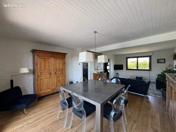 Maison familiale avec piscine