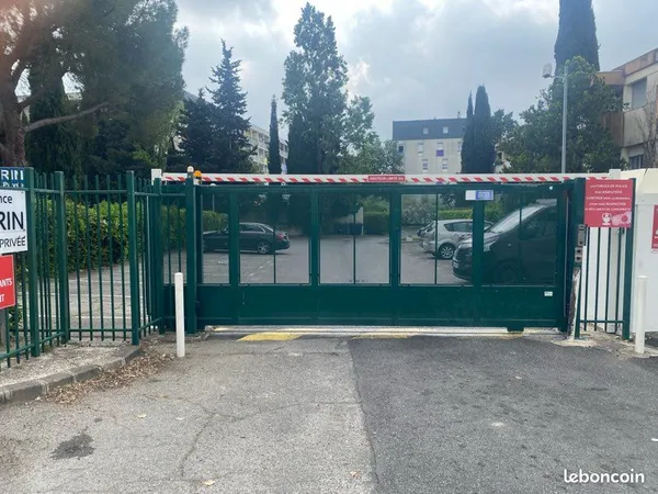 Location place de parking