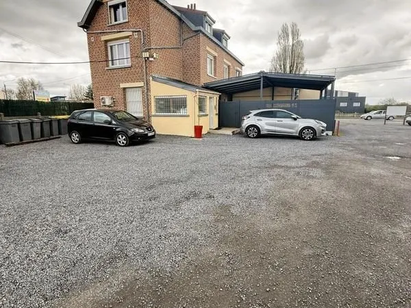 Immeuble 215 m²