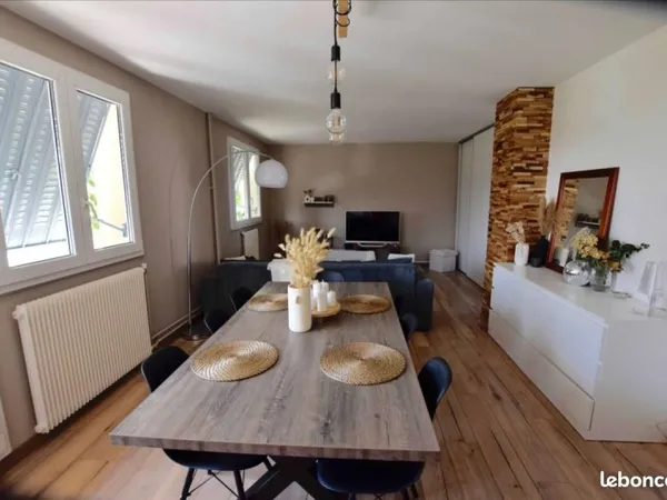 Meublé 3 pièces 61 m²