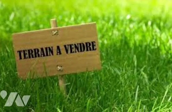 Terrain 525 m²
