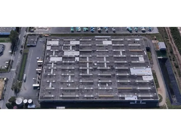 Entrepôt 30545 m²