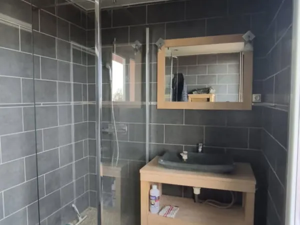 Appartement situé a ecrouve