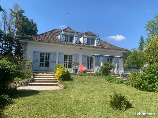 Maison 5 pièces 135 m²