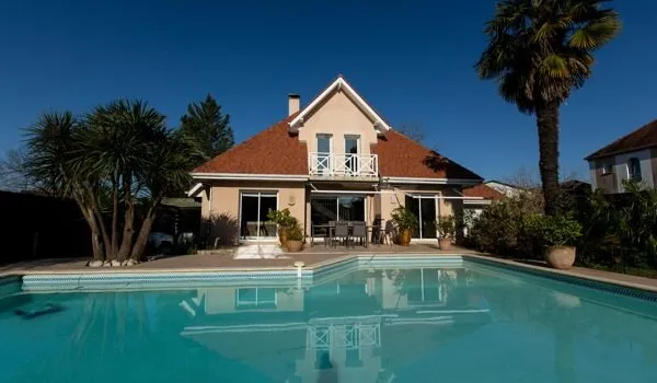 Maison 6 pièces 160 m²