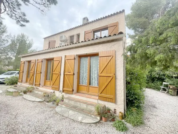 Villa 5 pièces 135 m²
