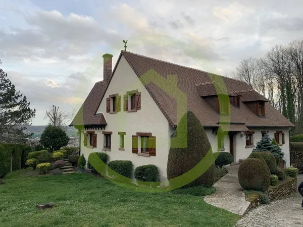 Maison de caractère 9 pièces 273 m²