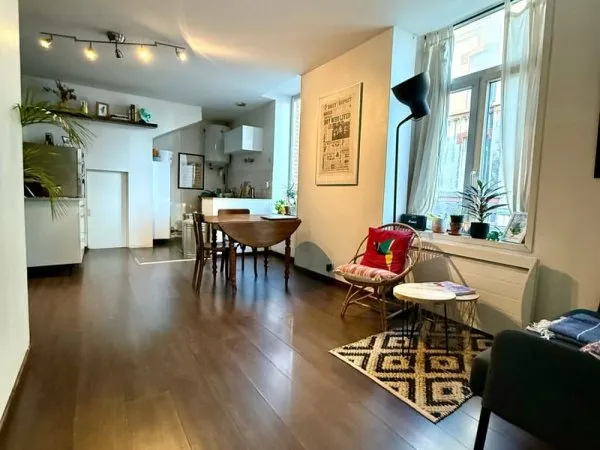LILLE Esquermes/Gambetta - Appartement baigné de soleil à sa