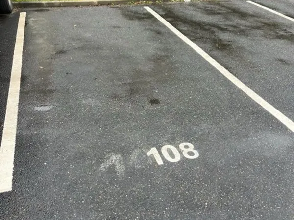 Place de parking sécurisée à louer - Conflans-Sainte-Honorine