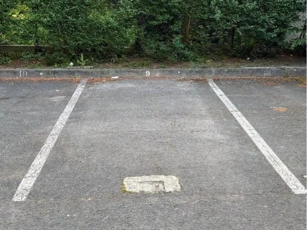 Place de parking sécurisée