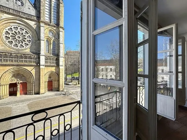 Appartement 3 pièces 82 m²